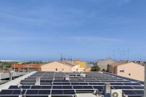 150 famílies s'interessen per la primera instal·lació de la Comunitat Energètica Local de Foios