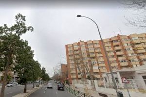 Dos joves ferits en un greu accident de moto a València
