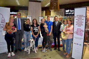 El Corte Inglés entrega en alimentos para mascotas la recaudación de la última campaña organizada por Sant Antoni del Porquet