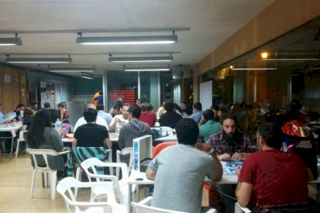 Centenares de personas se dan cita en Quart de Poblet para jugar 28 horas seguidas en una nueva edición de JESTA