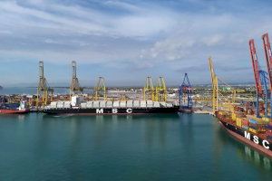 Los fletes de exportación desde el Puerto de València vuelven a bajar en abril un 9,28%