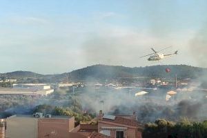 Se declara un incendio en las afueras de La Vall d’Uixó