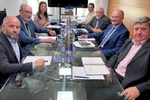 Valenciaport y ASCER reafirman su alianza estratégica para recuperar el impulso del sector cerámico
