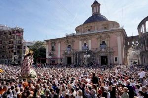 Vuelve la pólvora este domingo a València: así será el disparo en honor a la Mare de Déu