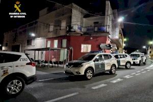 Un bar valenciano, convertido en un 'super' de la droga: tras la barra se vendía cocaína, marihuana y hachís