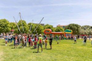 Paterna celebra este domingo el Día de las Familias en el Parc Central con juegos, atracciones, talleres, música y una paella gigante