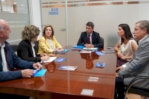 Mazón traslada su apoyo al mueble como sector estratégico del impulso del comercio en la Comunitat Valenciana