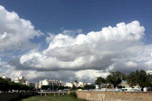 Alerta amarilla en la Comunitat Valenciana: horas y puntos donde se prevén tormentas