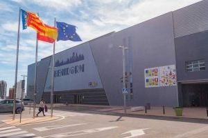 Benidorm pide a la Diputación dos subvenciones por 712.000 euros para gastos de energía eléctrica y actuaciones de señalización horizontal