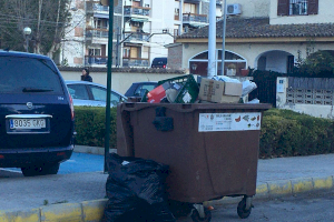 El PSOE rebajó a la mitad la recogida de basuras en las urbanizaciones por tan solo 48.000€ en l'Eliana