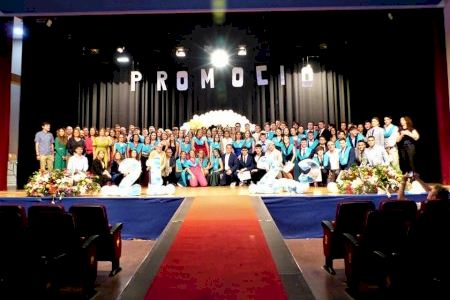 La Casa de Cultura acull la Graduació de 82 estudiants de segon de batxilerat de l'Institut
