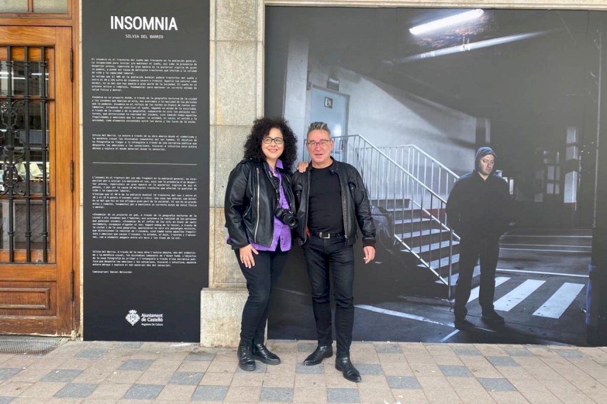 Castelló abre en la Façana del Mercat la exposición ‘Insomnia’ sobre la ciudad y las noches en blanco