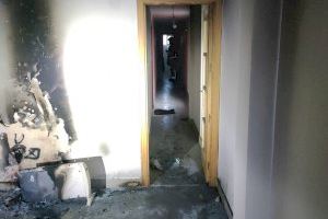 La càrrega d'un patinet elèctric provoca un incendi en un habitatge de Sueca