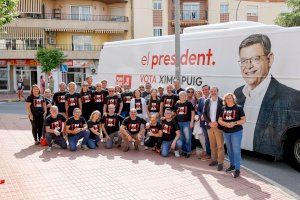 El bus de Ximo Puig hace parada por l'Alfàs en el último día de campaña