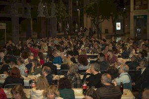 Projecte Gandia ompli la plaça Escoles Pies amb 350 persones en la seua festa de tancament de campanya