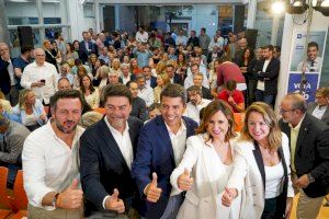 Mazón reúne a sus futuros alcaldes del PP en Valencia, Alicante y Castellón para dibujar la hoja de ruta del nuevo gobierno