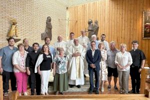 Familiares y colegiales comparten el Día de Padres con el Arzobispo en el Seminario de la Presentación y Santo Tomás de Villanueva