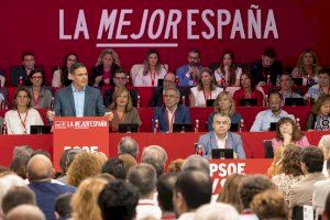 Sánchez imposa les seues llistes: Sagredo per València i Marco per Castelló