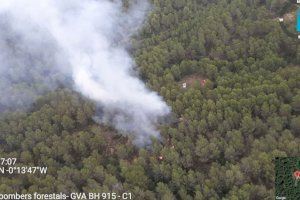 Controlado el incendio forestal entre Betxí y Artana