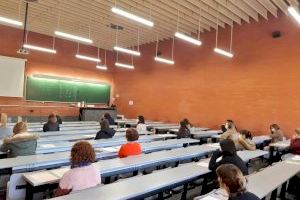 El CSIF insta a Educación a que acelere los preparativos de las oposiciones docentes