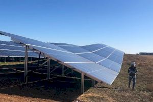 Luz verde a tres plantas fotovoltaicas de Iberdrola en Ayora, Cofrentes y Villena