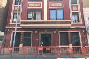 Castelló alarga el realojo de urgencia para las familias evacuadas del edificio que amenaza derrumbe
