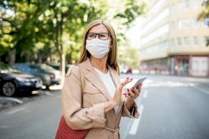 Espanya declara la fi de la pandèmia i diu ‘adeu’ a les màscares