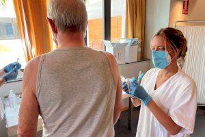 Los hospitales de Requena y Torrevieja se suman a la red de Centros de Vacunación Internacional de la Comunitat Valenciana