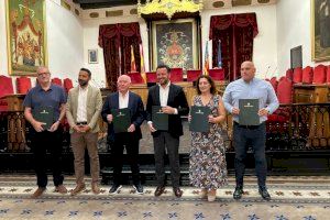 El Ayuntamiento firma el pacto territorial por el empleo en Elche con los sindicatos y la patronal