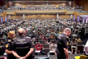 Cerca de 900 aspirantes se presentan a las pruebas de acceso para las más de 120 plazas de Policía Local de Valencia