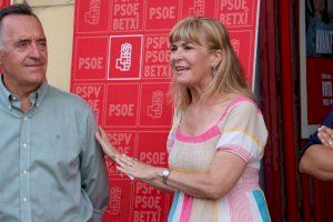 El PSOE cierra la campaña apelando a "la España de las oportunidades" ante "los nostálgicos que quieren volver a un país en blanco y negro"