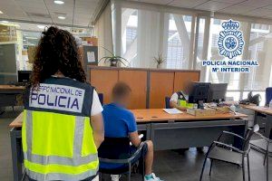 Detingut a Alacant el cap d'una xarxa que organitzava taxi-pasteres des d'Àfrica