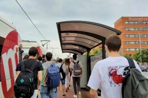 Viaja gratis en metro y autobús en la C. Valenciana si tienes menos de 30 años: cómo solicitarlo