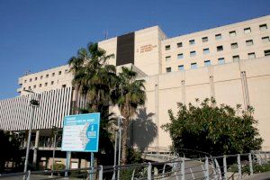 Tornen les mascaretes a un hospital valencià per l'augment de casos covid