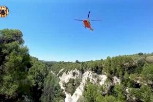 Cinco personas rescatadas en helicóptero al sufrir accidentes en los montes de la Comunitat Valenciana