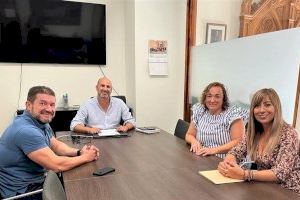 El secretario autonómico del Sistema Sociosanitario se reúne con el alcalde de Castalla