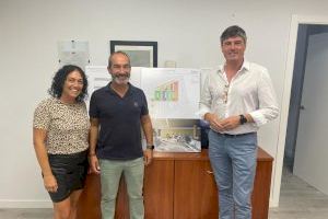 El Alcalde Marcos Zaragoza se reúne con el nuevo gerente del área de Sanidad Marina Baixa