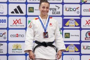 La valenciana Adriana Rodríguez se cuelga la medalla de bronce en el Campeonato de Europa júnior
