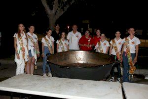 Ambiente especial en la nit del tombet de bou de las fiestas de Vila-real