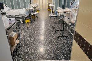 Un centenar de pacientes espera 96 horas en las Urgencias del Clínico de Valencia para ser ingresados