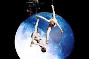 Castelló inaugura el seu “Retorn a la ciutat” amb un impactant ballet aeri a 30 metres d'altura