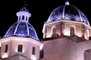 Inaugurada la nueva iluminación ornamental de la Iglesia Parroquial de Altea