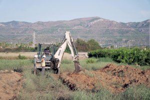 Compromís pressiona al Consell de Mazón per assegurar la continuïtat dels treballs en les fosses de Moncofa-Nules