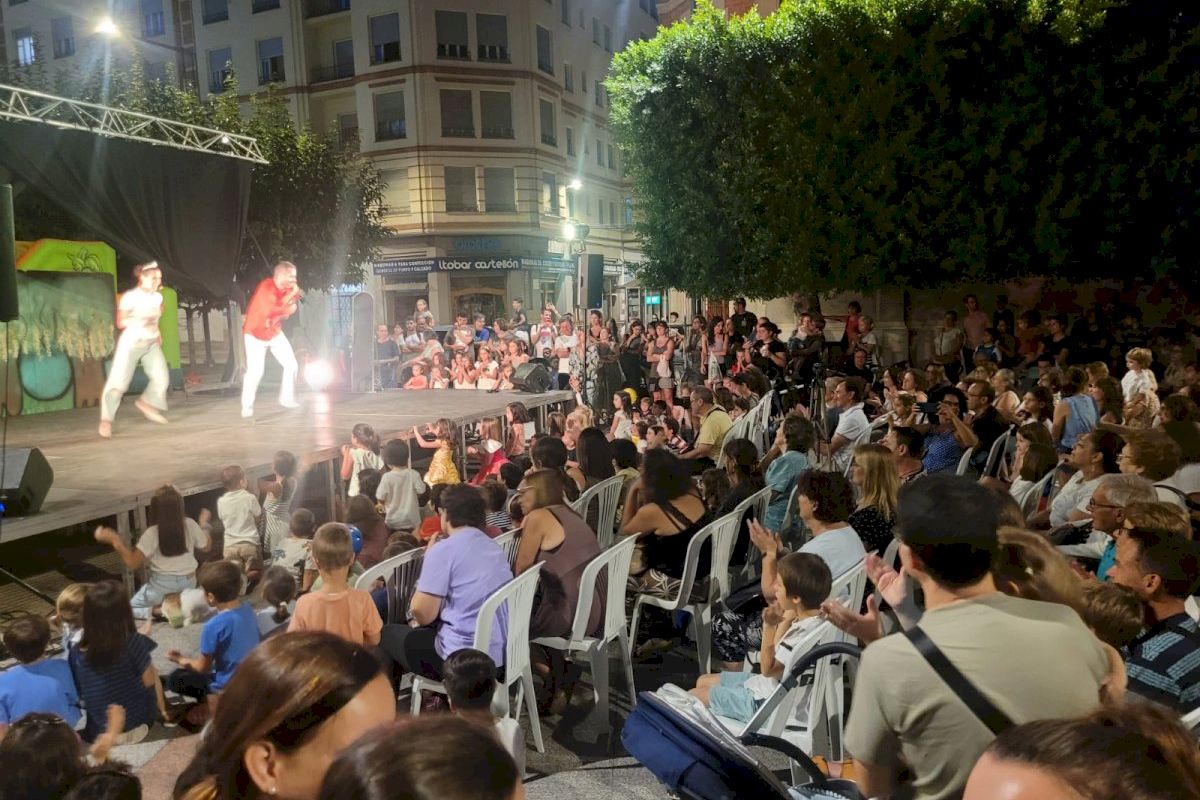 ‘Regreso a la Ciudad’ convierte Castellón en foco palpitante de aplausos, risas y diversión
