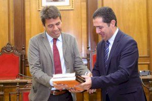 Carlos Mazón ha mantenido una reunión con el alcalde de Alcoy
