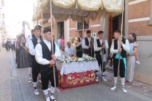 La processó del Trasllat i els majors, protagonistes en l'última jornada de les festes d'Almenara
