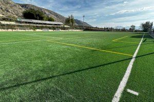 ¿Adiós al césped artificial en los recintos deportivos de los pueblos valencianos?