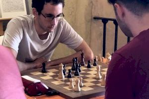 Íñigo López conquista la Torre de Paterna venciendo el “Chess in a Rook”
