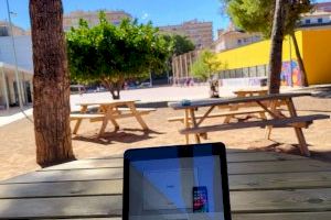 Oropesa del Mar invierte 13.000 euros en tablets para los alumnos del CEIP La Mediterrània
