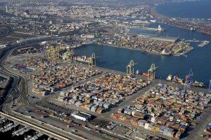 El Ple insta el Govern d'Espanya perquè autoritze, amb urgència, les obres de l'ampliació nord del Port